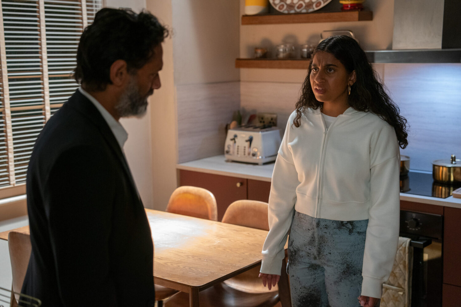 Avaani asks Nish difficult questions