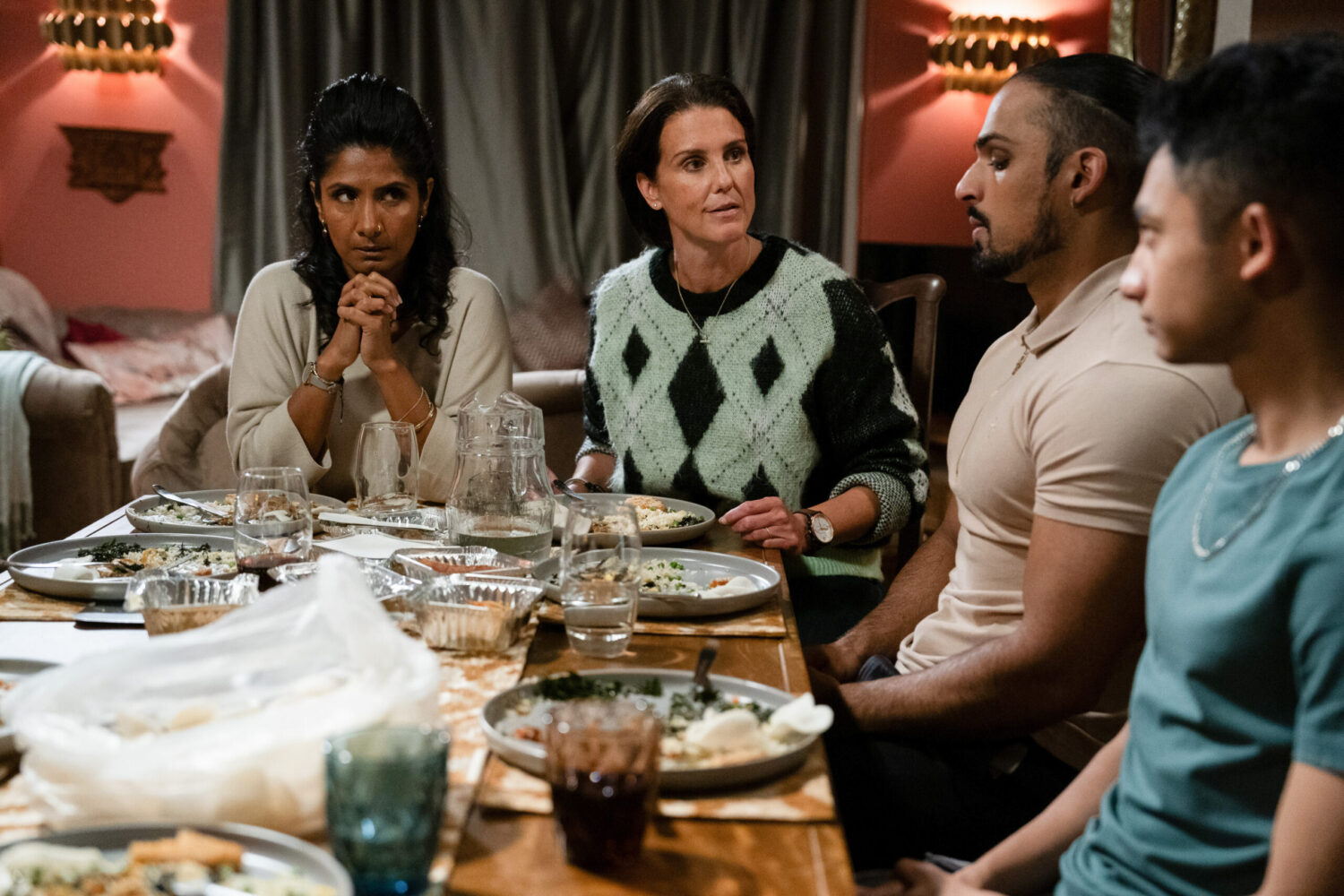 EastEnders' Suki, Eve, Ravi and Nugget are having dinner